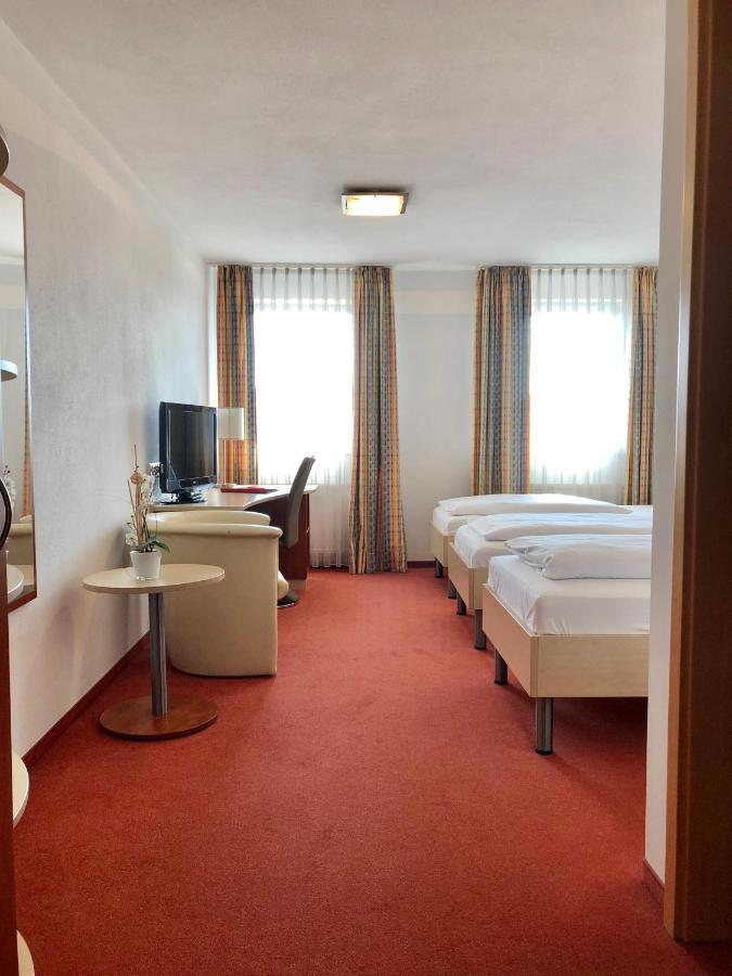 Hotel Guenter Lenting Bagian luar foto