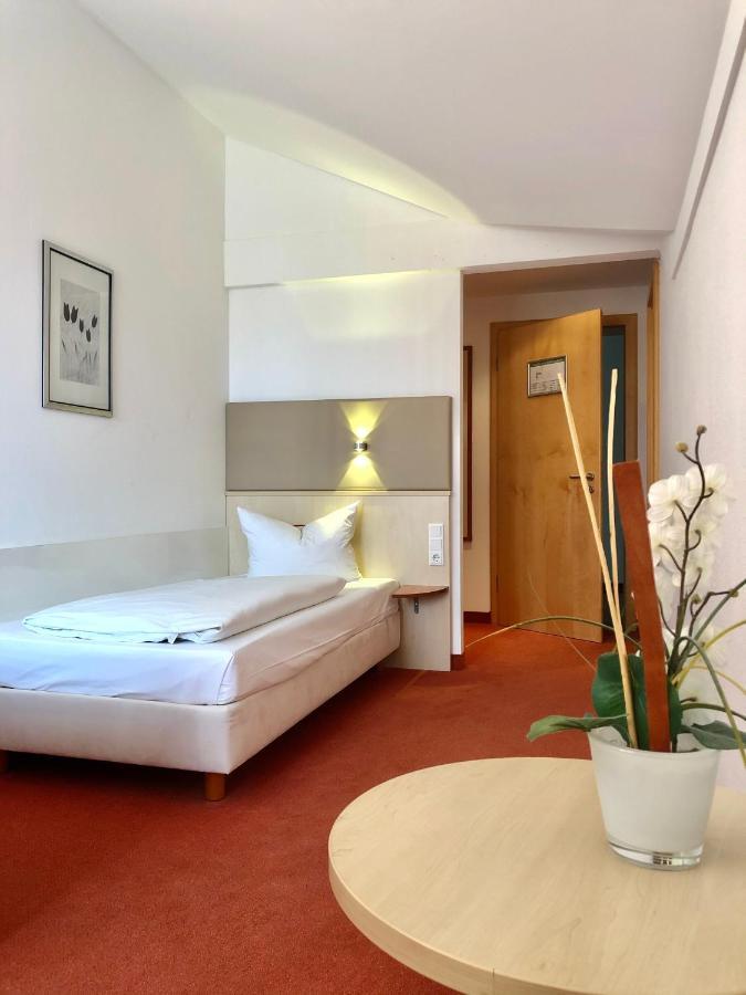 Hotel Guenter Lenting Bagian luar foto