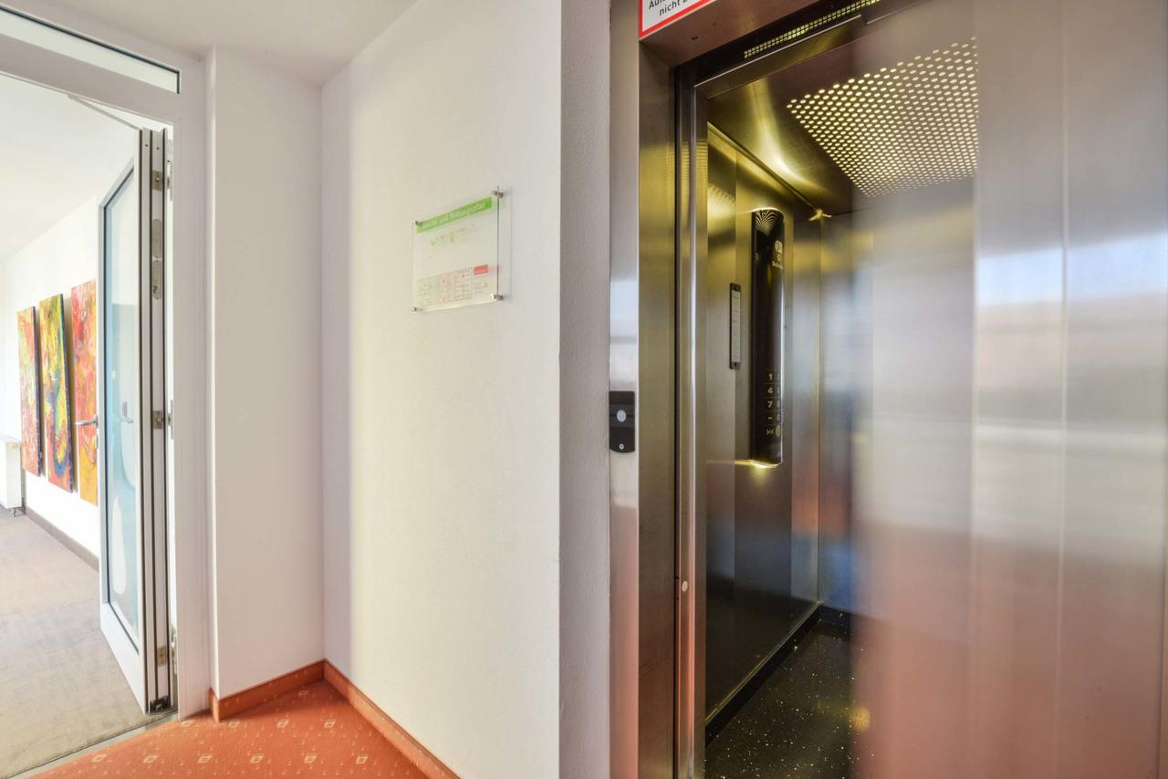 Hotel Guenter Lenting Bagian luar foto