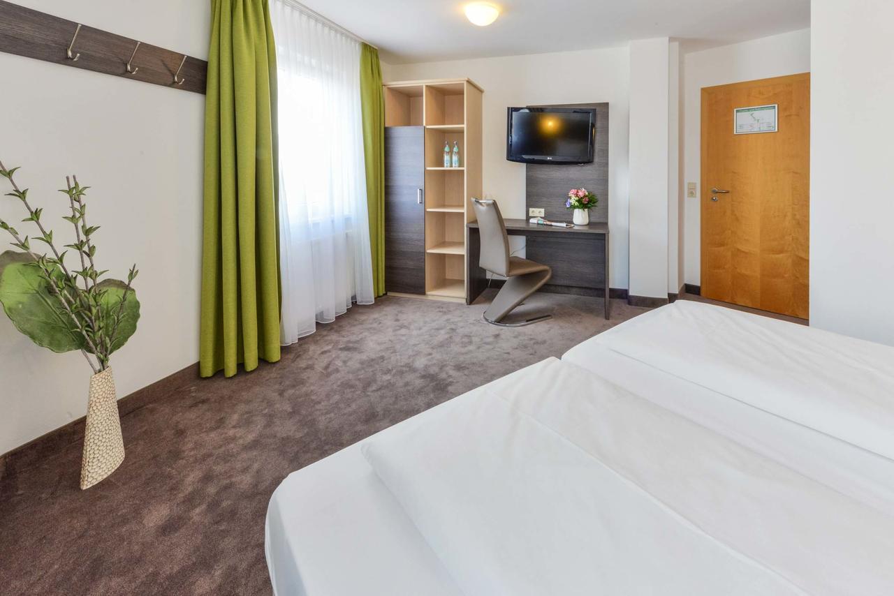 Hotel Guenter Lenting Bagian luar foto
