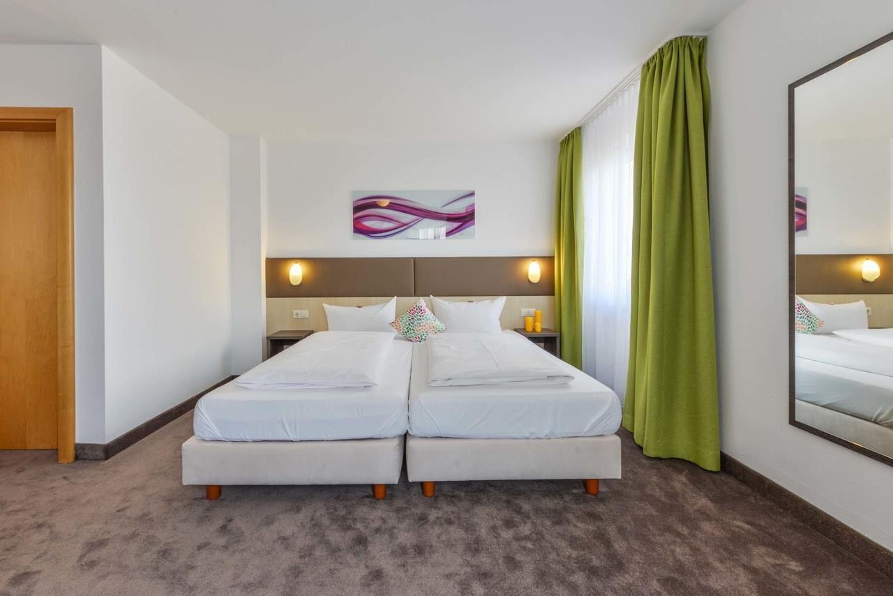 Hotel Guenter Lenting Bagian luar foto